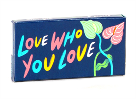 {{photo.Alt || photo.Description || 'Blue Q Gum Love Who You Love жевательная резинка'}}